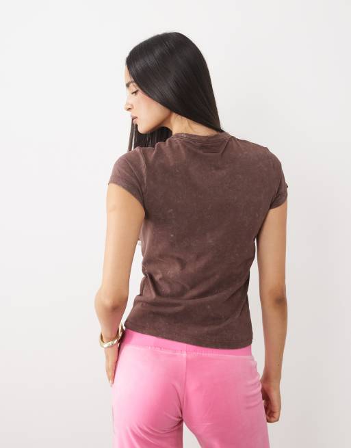 Juicy Couture - camiseta Hilton con logo de princesa en marrón y rosa, 4 de 4