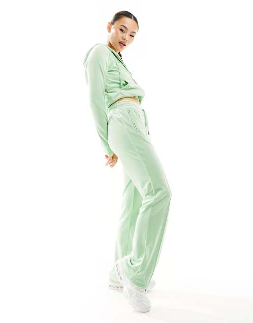 Juicy Couture 2-piece Velour Sweatshirt & joggers Sleep Set in