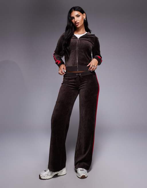 Juicy Couture - Felpa con cappuccio marrone e rossa con riga laterale e zip in coordinato, 2 di 4