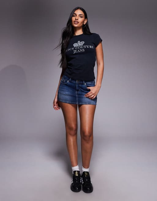 Juicy Couture Hilton heritage logo t-shirt in black, 2 of 4
