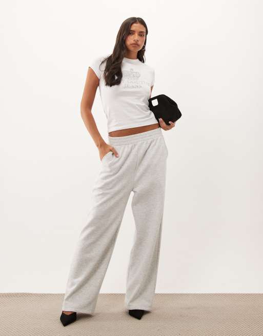 Juicy Couture jeans logo hilton t-shirt in white, 2 of 4