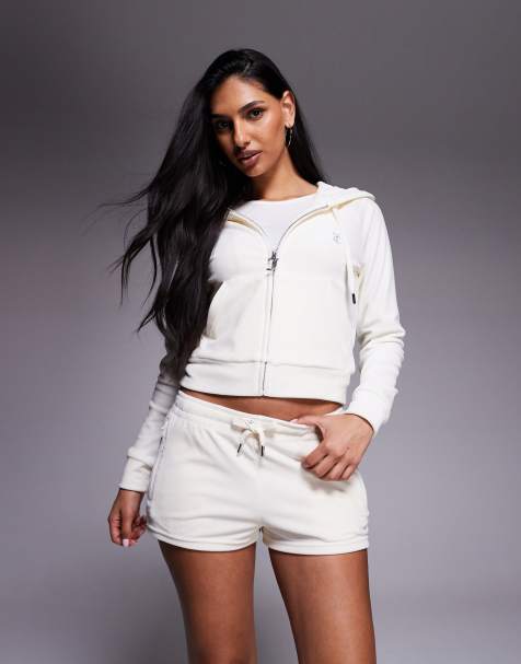 Juicy Couture – Velours-Shorts in Weiß mit Strass-Logo und Kordelzug, Kombiteil - view 1