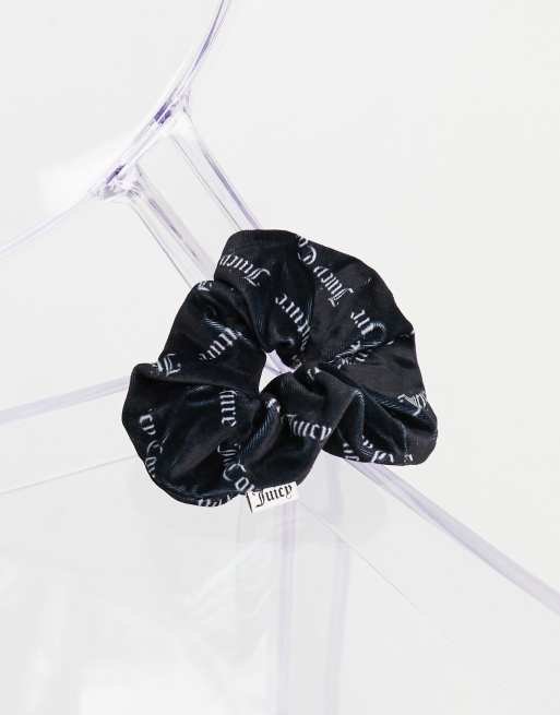 Juicy Couture x ASOS - Scrunchie van velours met monogramprint in zwart, 2 van 4