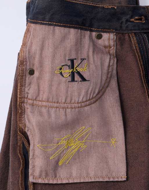 Jung Kook for   Baggyデニムパンツ Jung Kook for Calvin Klein high rise baggy jeans in brown acid