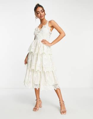 Just Me - Vestito midi a pieghe color crema con spalline sottili e dettagli in pizzo