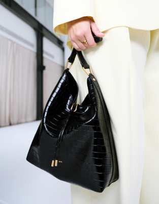 - JW PEI Aria        black