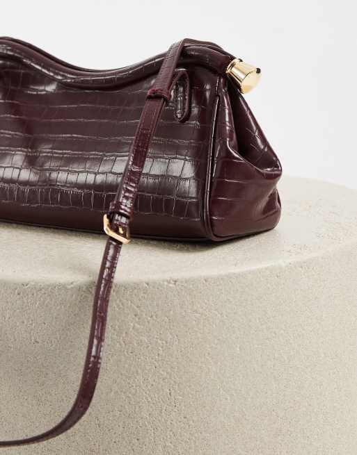 JW PEI - Bolso de hombro Naomi en burdeos efecto cocodrilo, 2 de 4