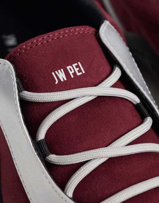 JW PEI - Caitlin - Sneakers stringate in camoscio sintetico bordeaux e grigio chiaro, 4 di 5