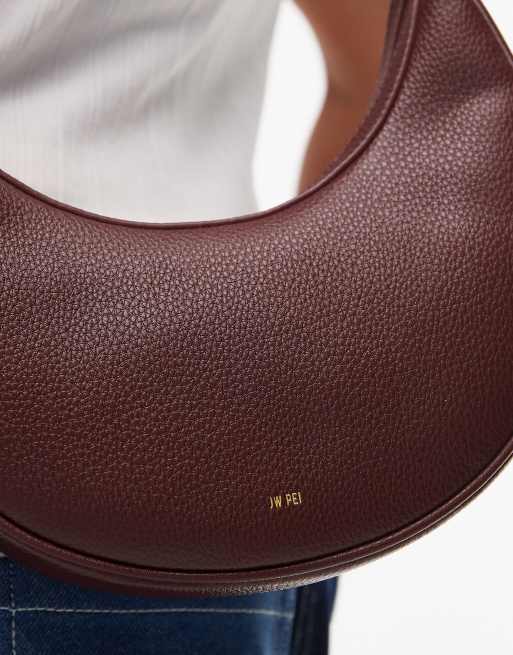JW PEI - Carly - Bordeauxrød saddeltaske med crossbody-strop, 3 af 5