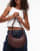 Thumbnail 1 van 5