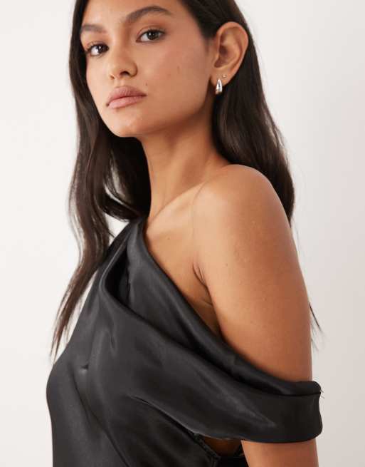 JW PEI – Drapiertes, asymmetrisches Maxikleid aus Satin in Schwarz mit One-Shoulder-Träger , 3 von 4