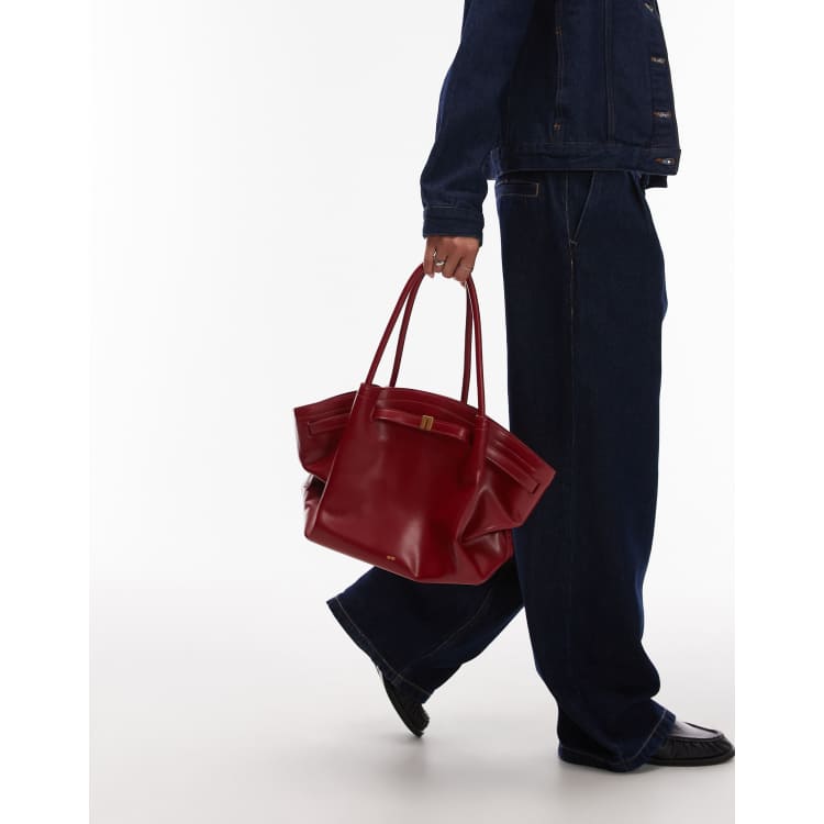 209454923-1-red?$n_750w$&wid=