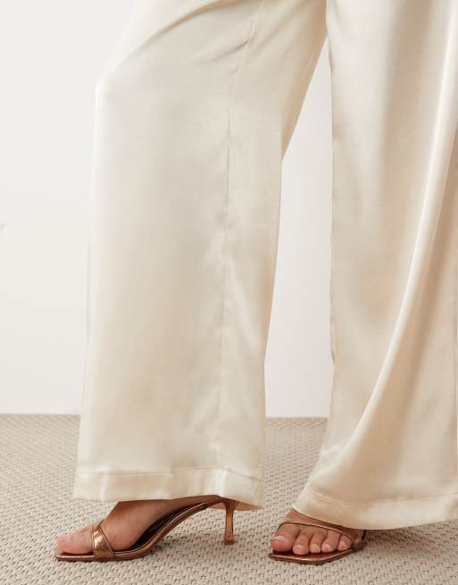 JW PEI satin wide leg trouser co-ord in cream, 4 of 5