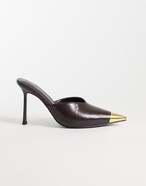 JW PEI Savannah sabot con tacco e dettaglio in metallo sulla punta marrone, 1 di 5