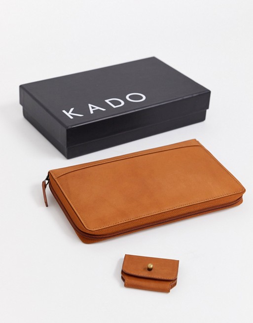 KADO leather travel wallet with ear phone holder