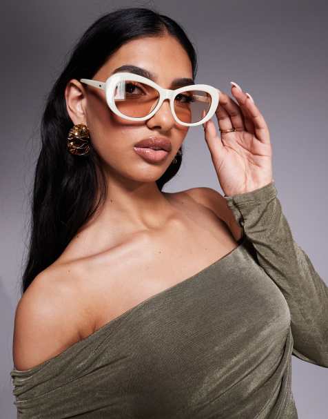 Kaiia chunky oval frame sunglasses in off white - view 1