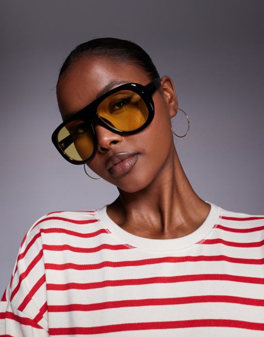 Kaiia chunky yellow lens aviator sunglasses in black