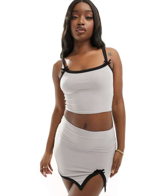 Bow Detailed Contrast Trim Cami Top - White