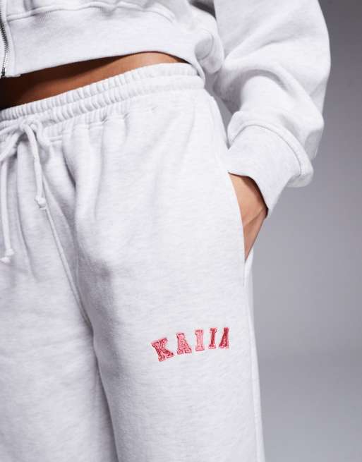 Kaiia cotton rich embroidered logo wide leg joggers co-ord in grey marl and coral, 3 of 5