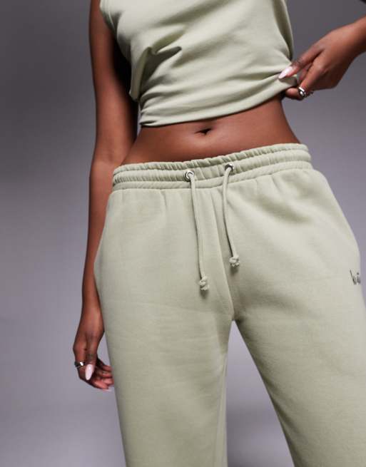 Kaiia cotton rich embroidered logo wide leg joggers co-ord in light olive  , 4 of 5