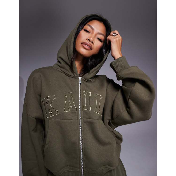 209227800-1-khaki?$n_750w$&wid