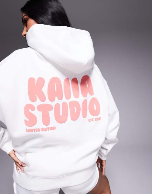 Kaiia cotton rich exclusive puff printed back graphic logo oversized hoodie co-ord in white and red  , 3 of 4