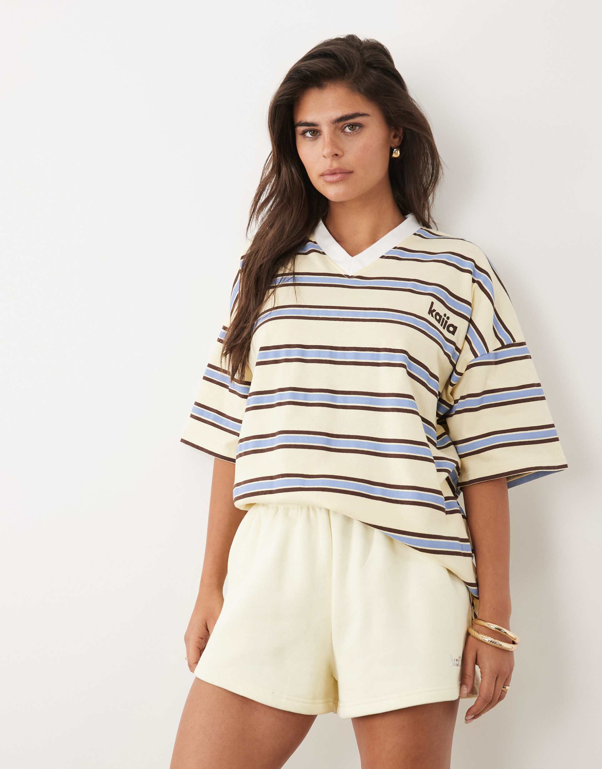 kaiia cotton rich oversized v-neck rugby tee in yellow multi stripe