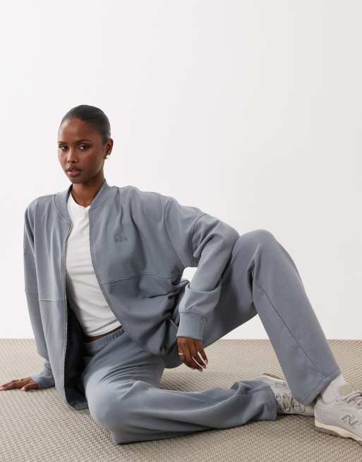 Kaiia premium interlock oversized zip through jacket and wide leg trackies set in grey, 3 of 3