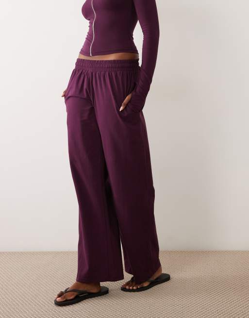 Kaiia cotton rich soft touch wide leg joggers co-ord in plum, 2 of 5