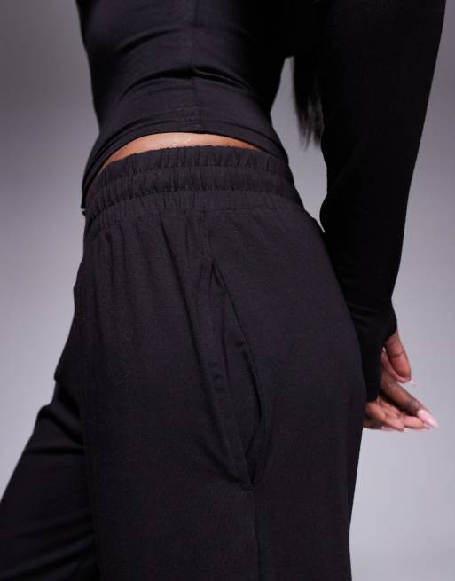 Kaiia cotton rich soft touch wide leg trackies in black (part of a set), 4 of 5