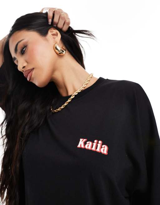 Kaiia cowgirl era logo back print oversized t-shirt in black, 3 of 4