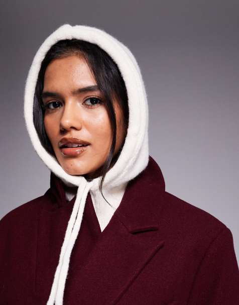 Kaiia - Cremehvid halsedisse med bindedetalje - Kun hos ASOS - view 1