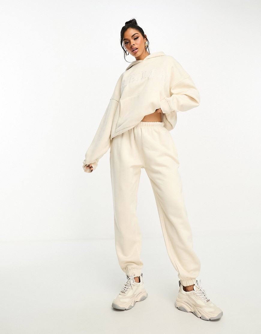 Kaiia Cuffed Sweatpants In Cream - Part Of A Set-neutral