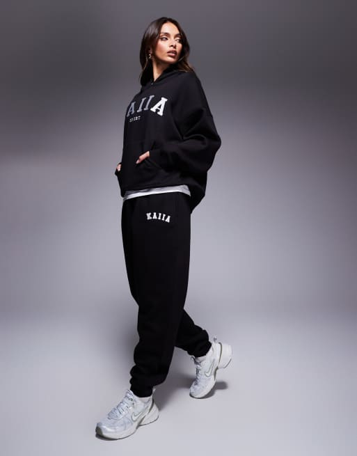 Kaiia cuffed trackies in black (part of a set)