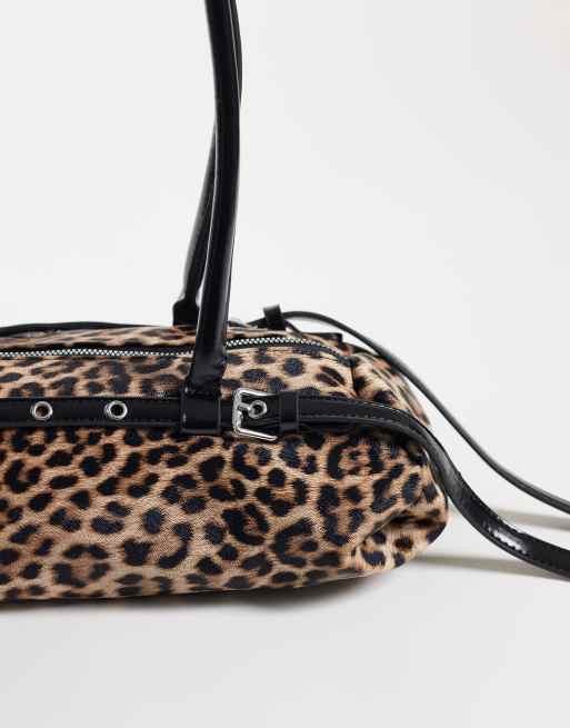 Kaiia eksklusiv 90’er-barrel skuldertaske med spændedetalje i leopardprint, 3 af 4