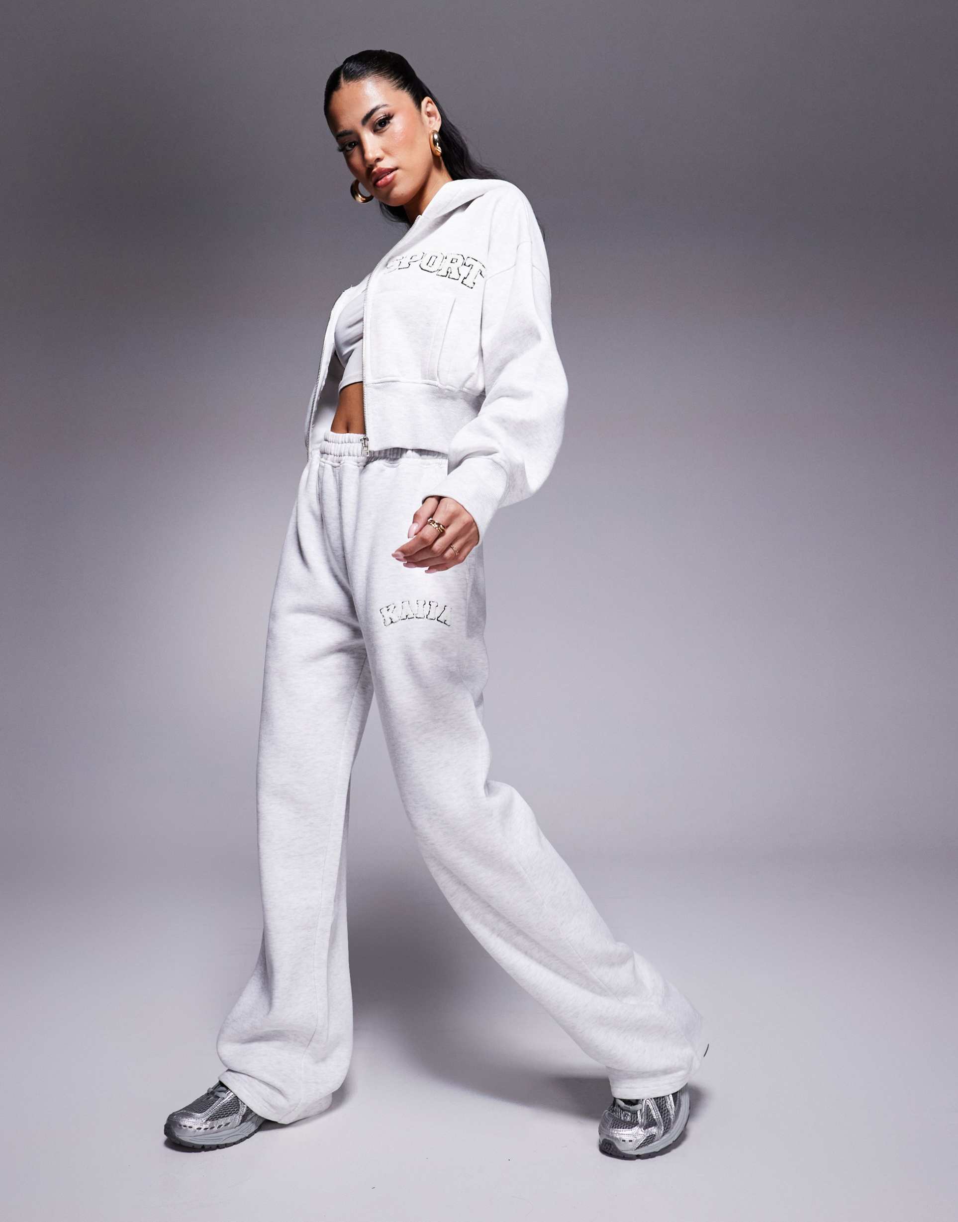 kaiia embroidered borg logo wide leg sweatpants in light gray heather and white - part of a set