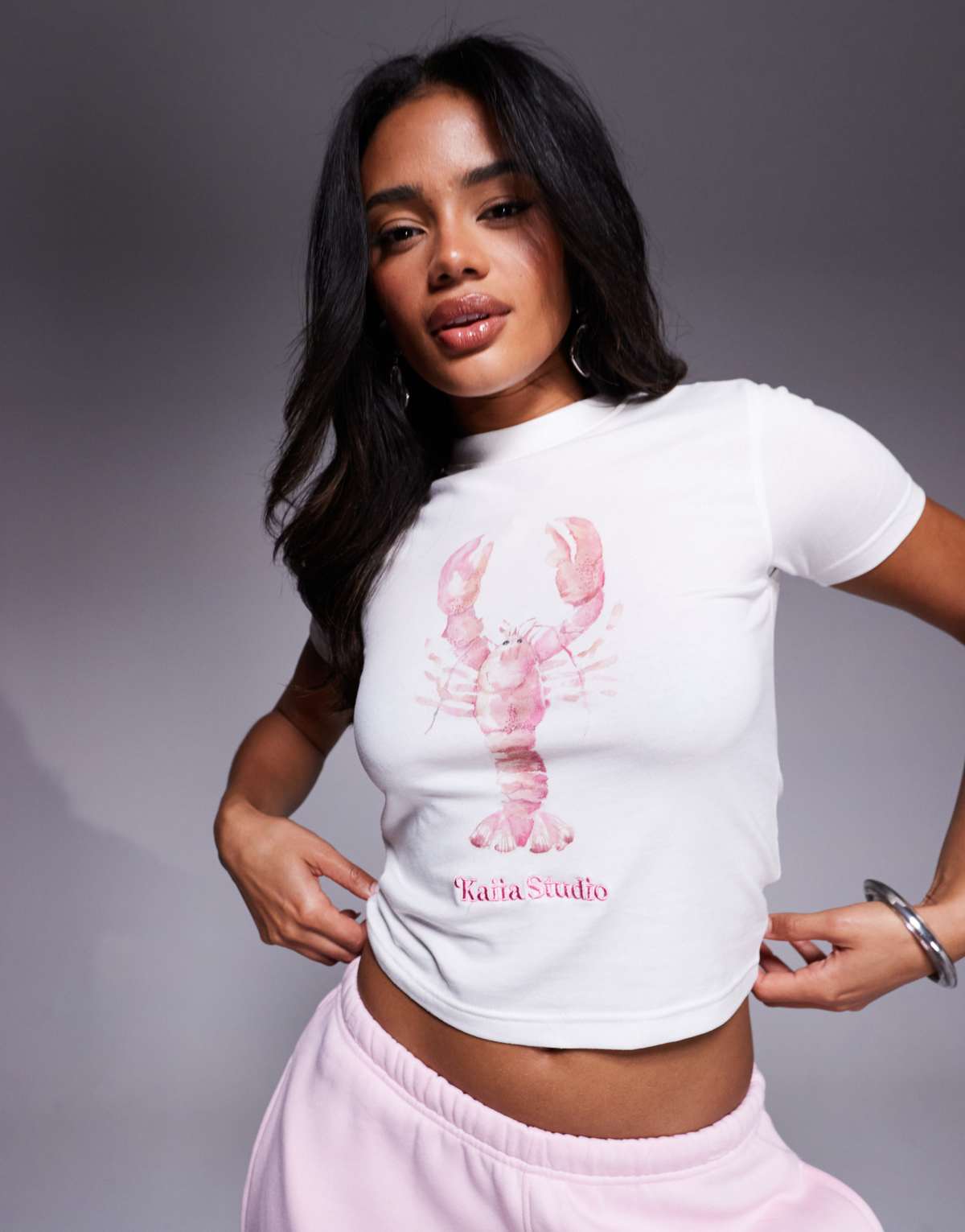 Kaiia embroidered logo lobster graphic cropped fitted t-shirt in white