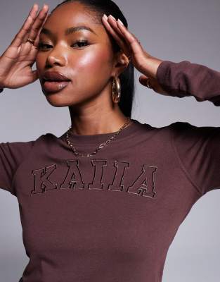 Shop Kaiia Embroidered Logo Long Sleeve Cropped T-shirt In Brown