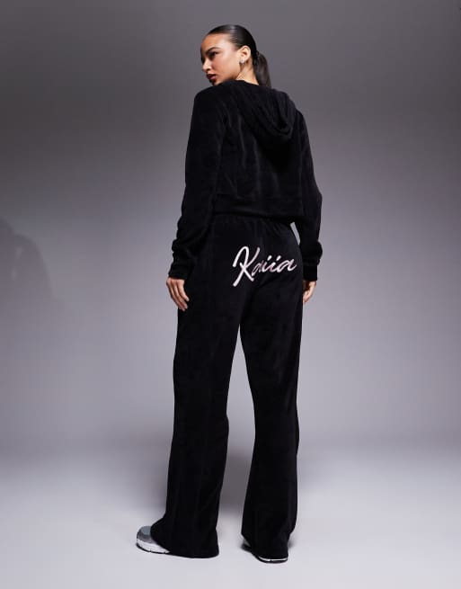 Kaiia embroidered logo velour cropped zip-through hoodie and wide leg trackies set in black and baby pink, 2 of 3