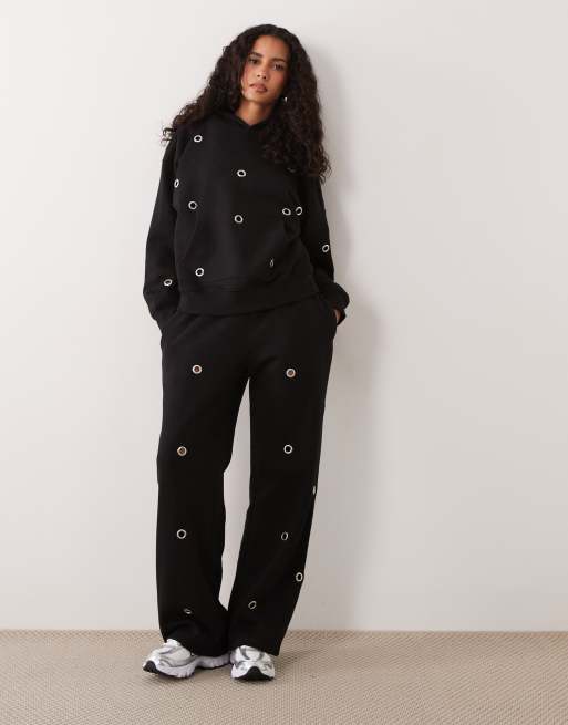 Kaiia - Ensemble sweat à capuche oversize à œillets et pantalon de jogging - Noir, 3 de 3
