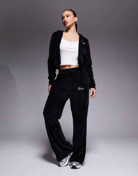 Kaiia - Ensemble sweat à capuche court zippé en velours avec logo brodé et pantalon de jogging ample - Noir et rose pâle - view 1