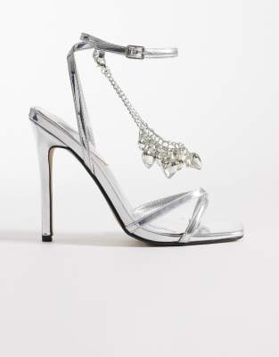  exclusive 00s strappy heart chain detail heeled sandals in metallic silver