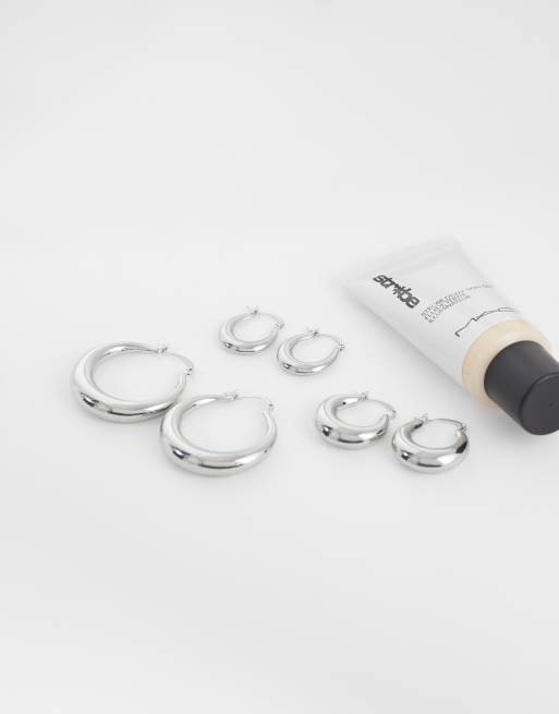 Kaiia exclusive 18k gold plated stainless steel 3 pack chunky hoop earrings in silver, 2 of 3