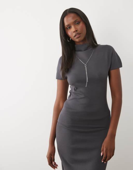 christmas party dresses for hourglass figures Black Sequin Dress This dress has a THEA DRESS Week 31 Color:Champagne/Silver