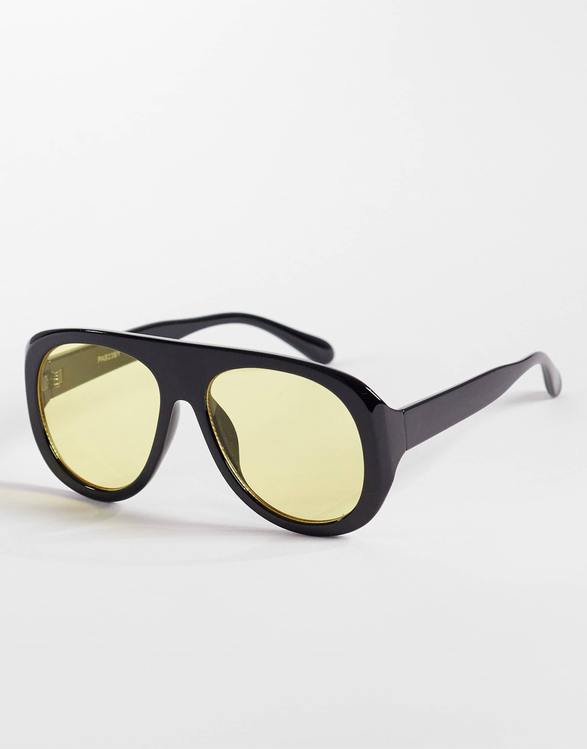 kaiia exclusive chunky yellow lenses aviator sunglasses in black