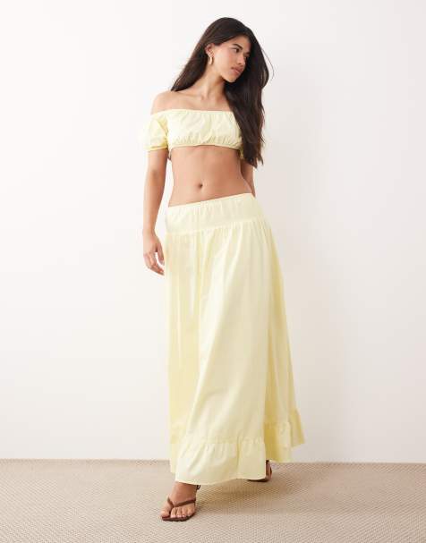 Kaiia - Exclusive - Co-ord set van katoenen bandeau crop top met pofmouwen, blote schouders en maxirok met ruches aan de zoom in citroengeel - view 1