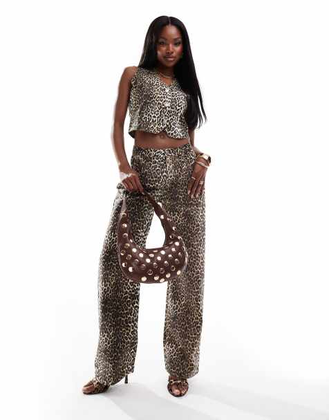 Kaiia exclusive cotton rich denim wide leg jeans co-ord in leopard - view 1
