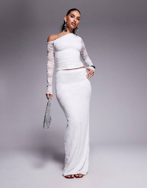 Kaiia exclusive cotton rich off shoulder long sleeve lace top co-ord in white    , 3 of 4
