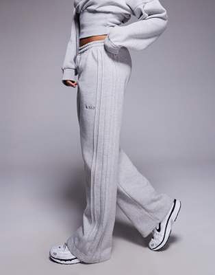 Kaiia Exclusive Cotton Rich Pintuck Side Seam Detail Wide Leg Sweatpants In Gray