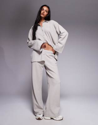 Kaiia Kaiia exclusive cotton rich ribbed straight leg jogger co-ord in stone-Neutral